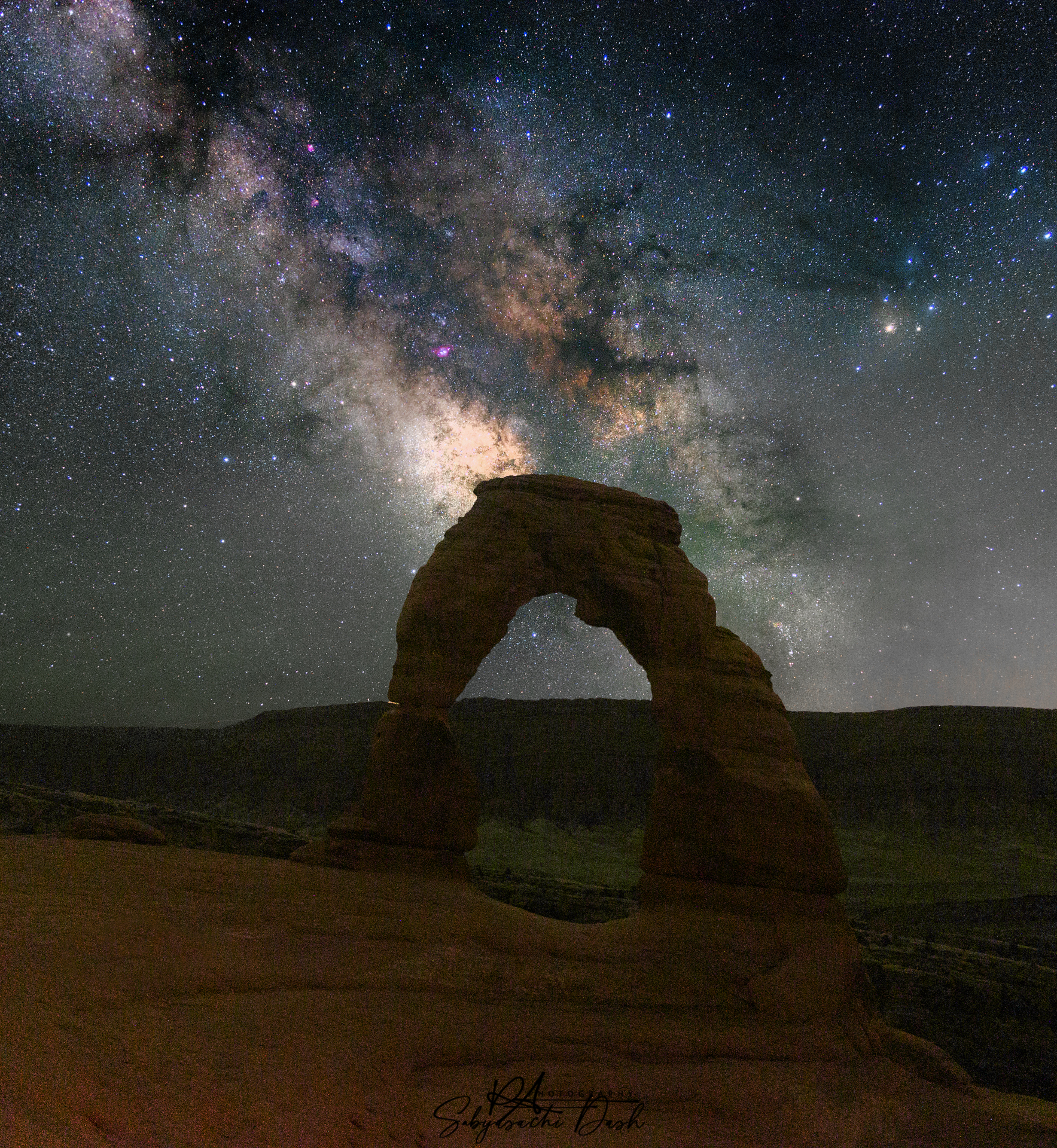 The Milky Way above Delicate Arch