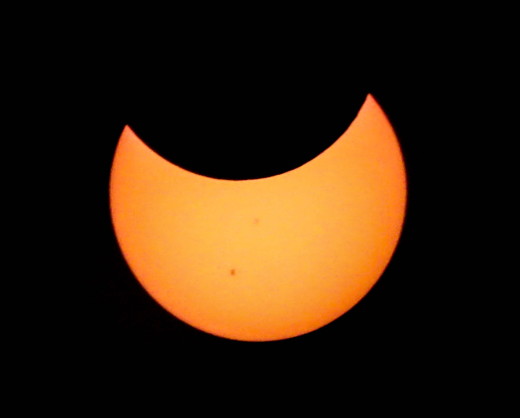 Annular eclipse photograph 04