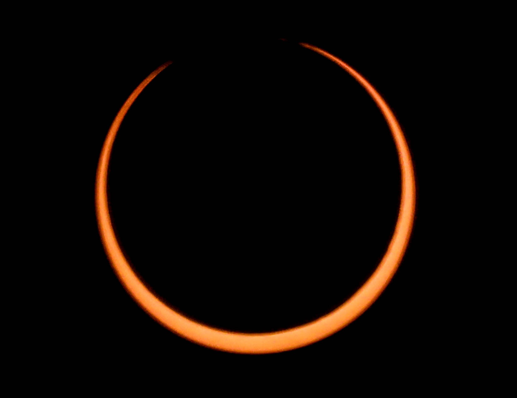 Annular eclipse photograph 13